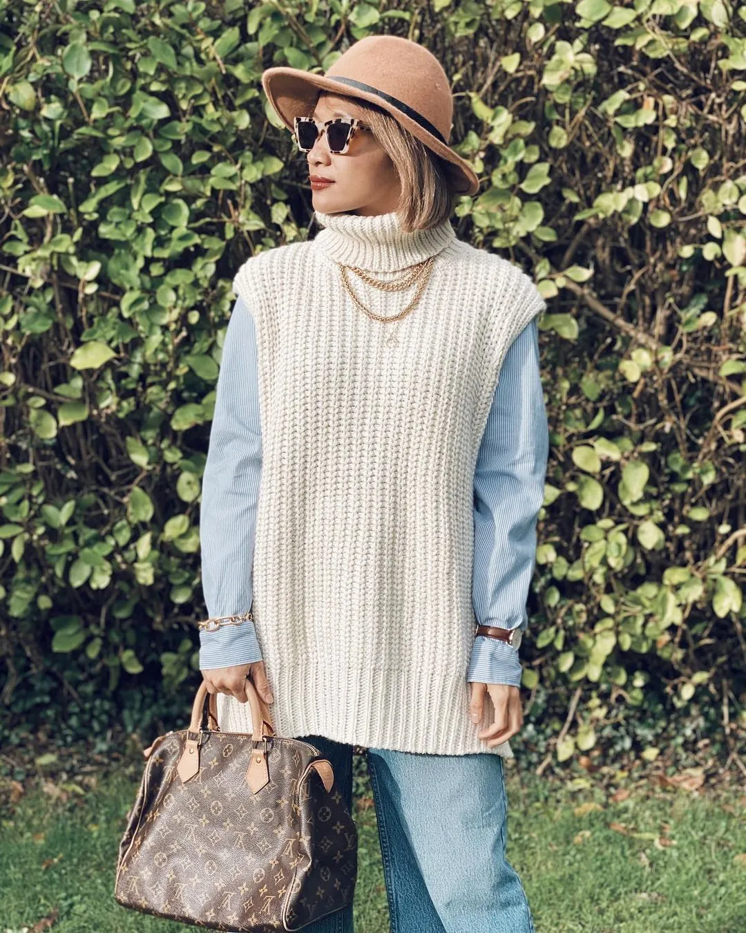 High Heap Collar Knit Vest Sweaters